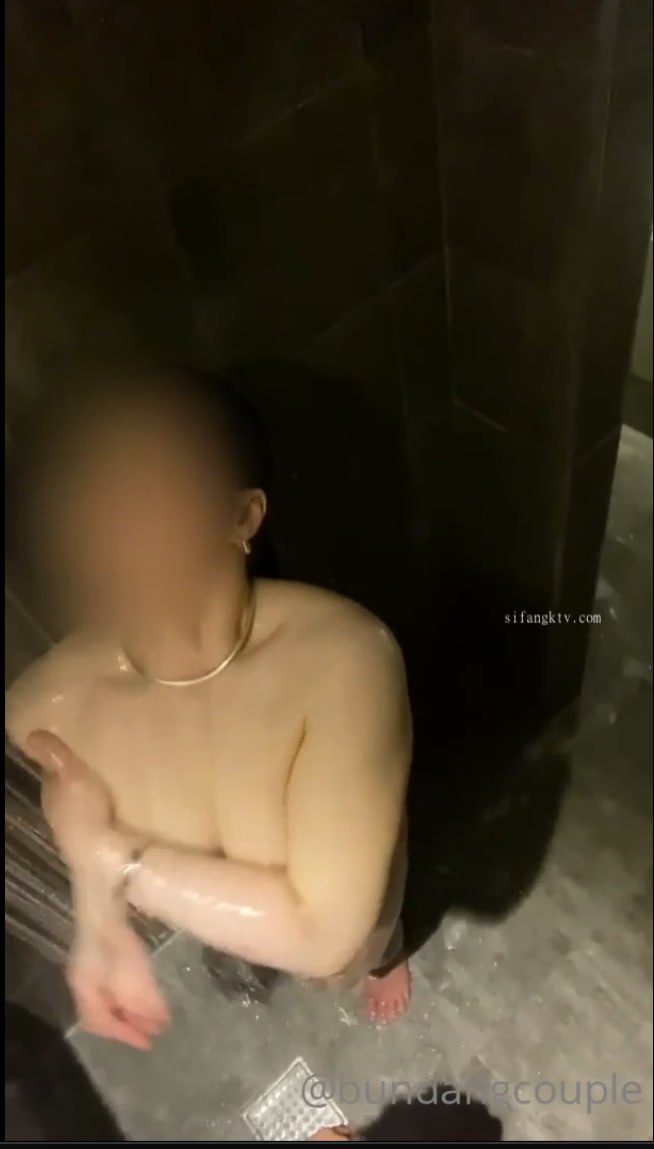 JVID-巨乳女秘书的快速加薪秘籍首支自慰呻吟超性感原声影片流出-Pony