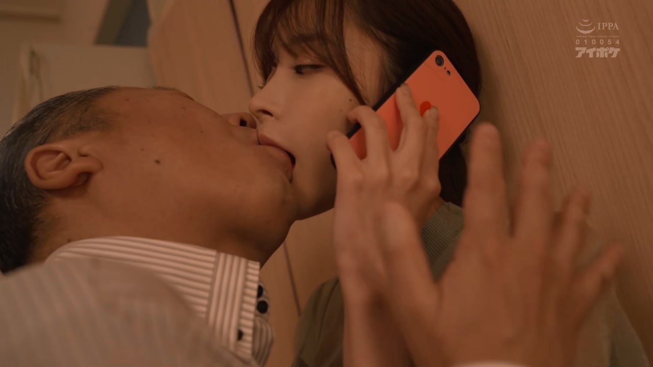 颜值不错双马尾大奶妹子自慰第三部 全裸近距离特写粉嫩逼逼自慰非常诱人 很是诱惑喜欢不要错过